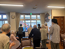 子供神輿がやってきた